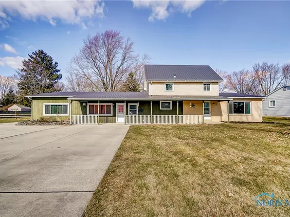 431 Church St, Swanton, OH 43558