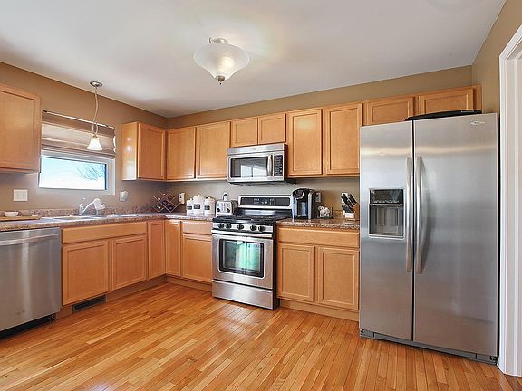 5th image of 14908 Carey St #A