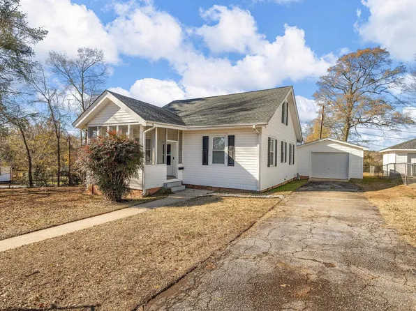5 Pacific St, Lyman, SC 29365