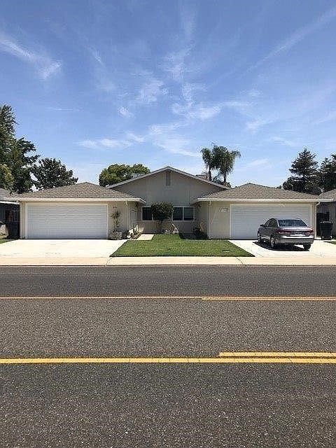 Deluxe Ripon duplex featuring 2 bedroom, 2 bath units over 1000 sq. ft. per side each features a 2-car garage, interior laundry 