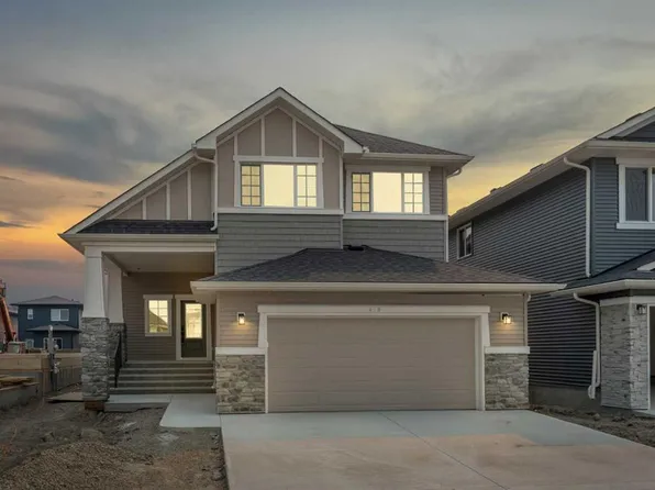 458 W Baywater Grn SW, Airdrie, AB T4B 5R7
