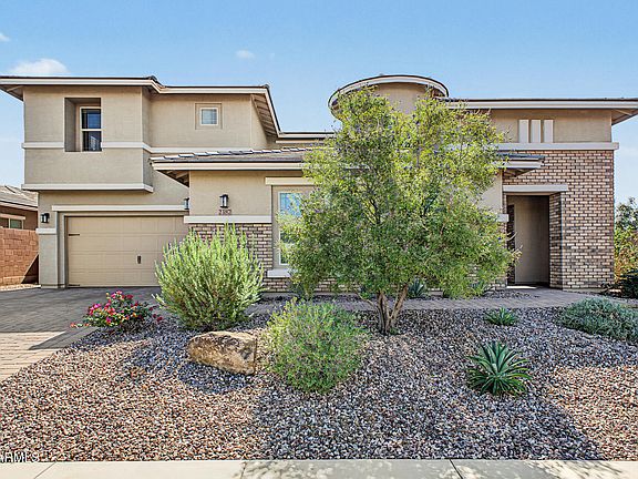 3rd image of 2387 E SUSAN Drive