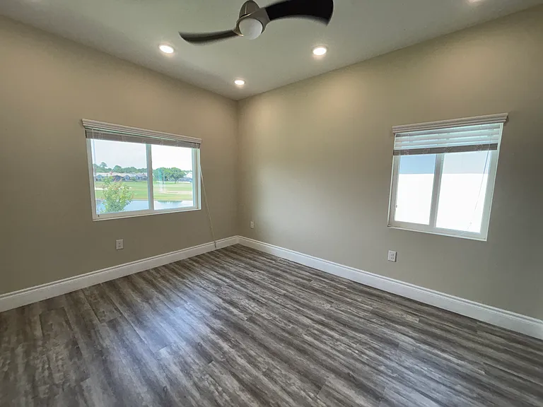 2049 Greenbriar Ter #2049 — Photo 21