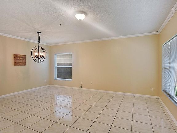 5th image of 4106 Forest Island Dr