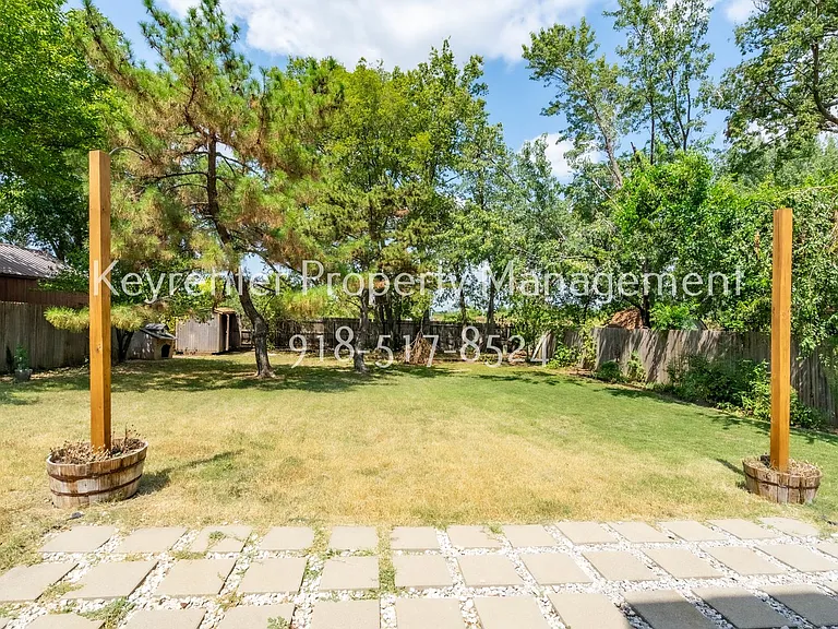 8807 E 56th St — Photo 12
