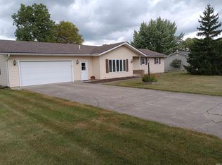 210 W Walnut St, Monroe, IN 46772