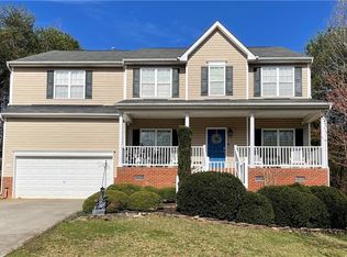 129 Stones Point Ct, Stokesdale, NC 27357