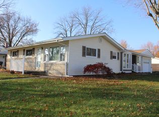 76 Orchard Ln, Huntington, IN 46750