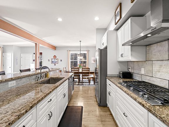 5th image of 4975 Oak Grove Church Rd