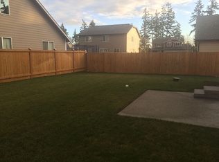 834 NW Lateen St, Oak Harbor, WA 98277