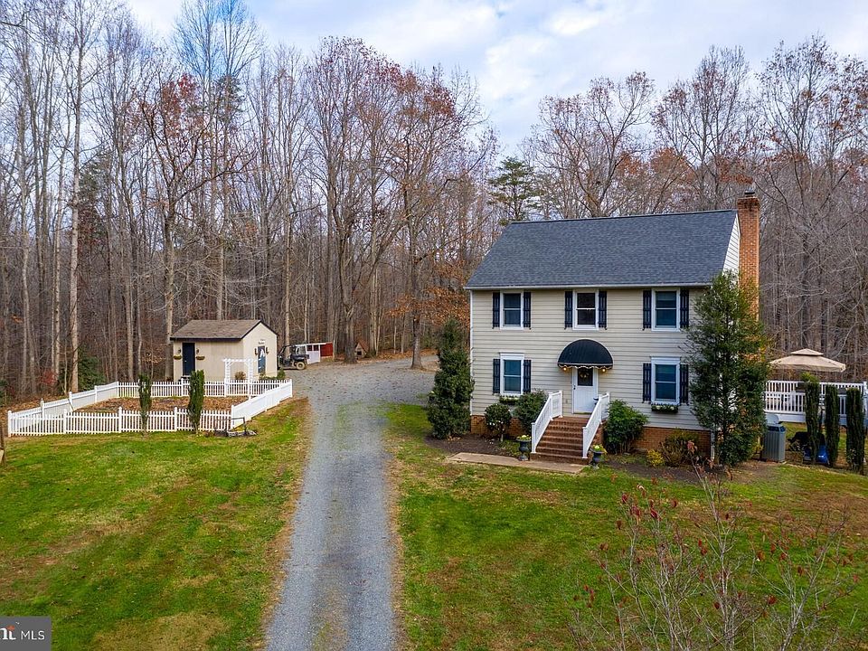 1st image of 475 Queen Anne Dr
