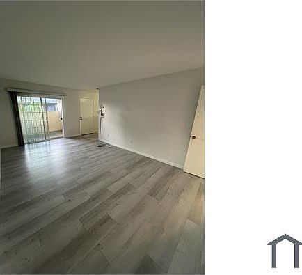 2nd image of 869 Branham Ln APT 3