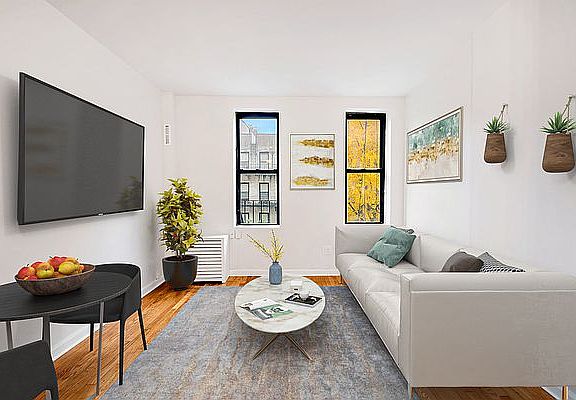 3rd image of 426 W 49th St APT 3A