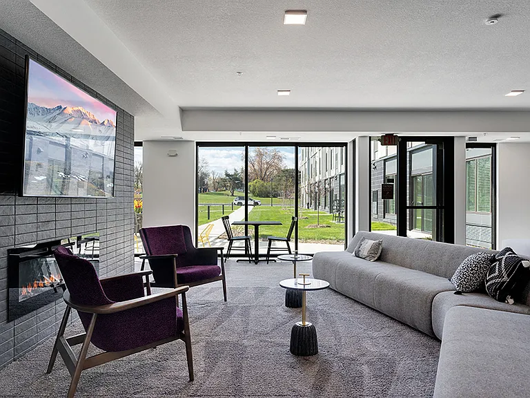 District Apartments — Photo 15