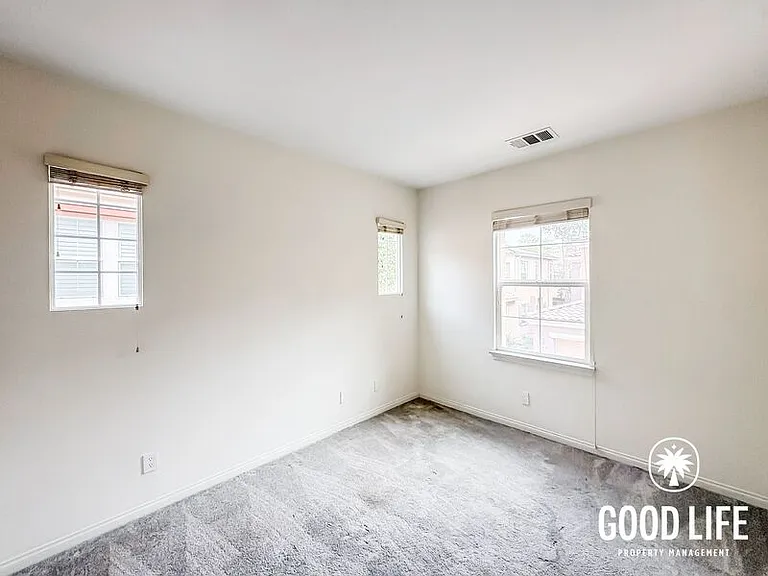 1446 Clearview Way — Photo 11