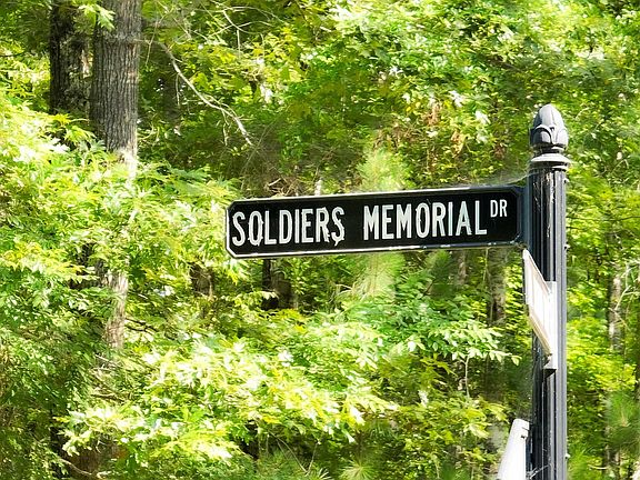 3rd image of 1325 General Jackson Memorial Dr #102