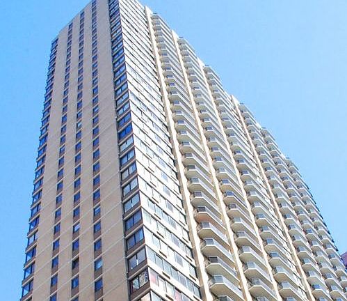 3rd image of 235 W 48th St APT 32C
