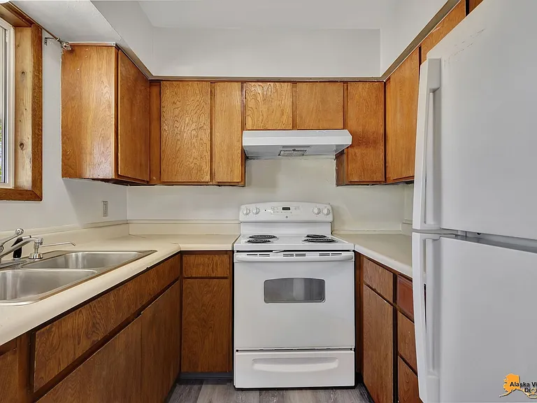 1121 Latouche St — Photo 14