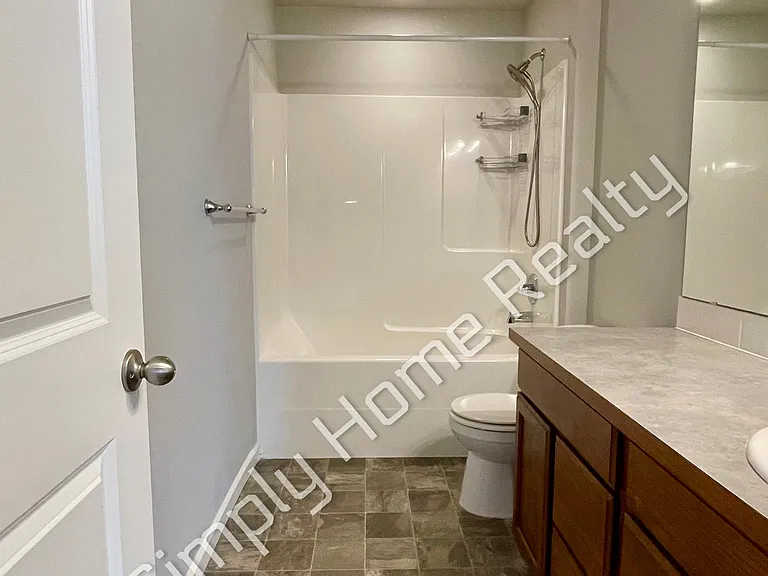 5021 Andrew St SE — Photo 23