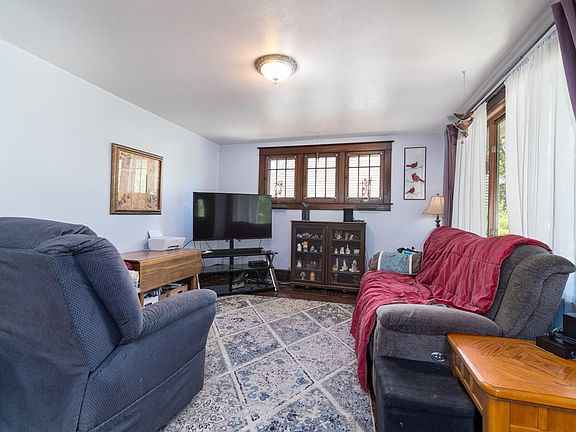 3rd image of 504 Wagner Avenue