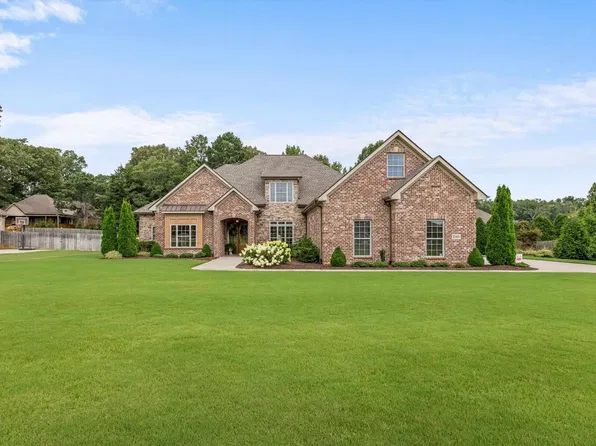 22401 Saratoga Dr, Athens, AL 35613