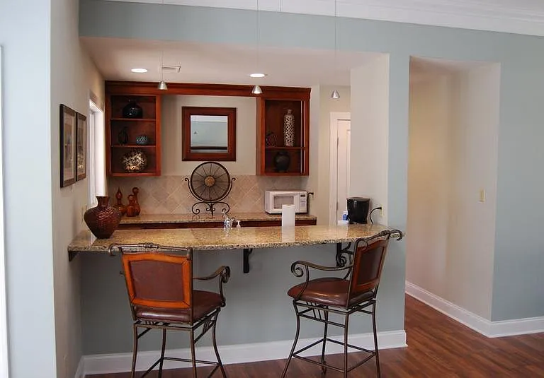 Argyle Place Apartment Homes — Photo 4