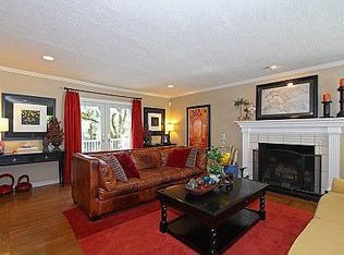 255 La Espiral, Orinda, CA 94563