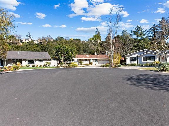 4th image of 138 Old Adobe Way