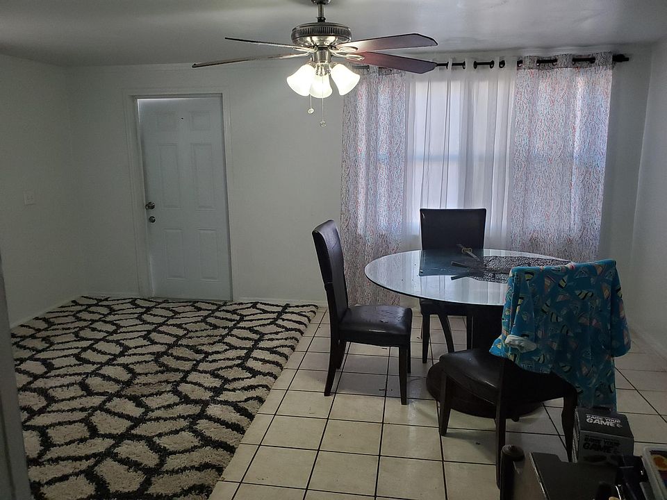 2nd image of 1109 17th Ave W APT 3