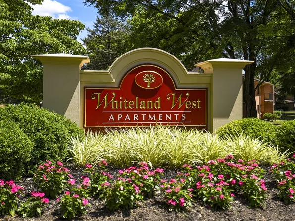 Whiteland West Apartments