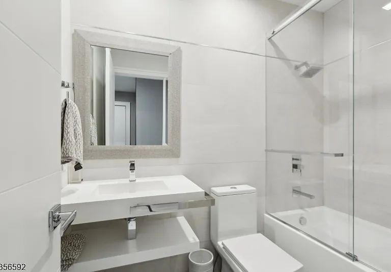 63 Roberts Rd — Photo 29