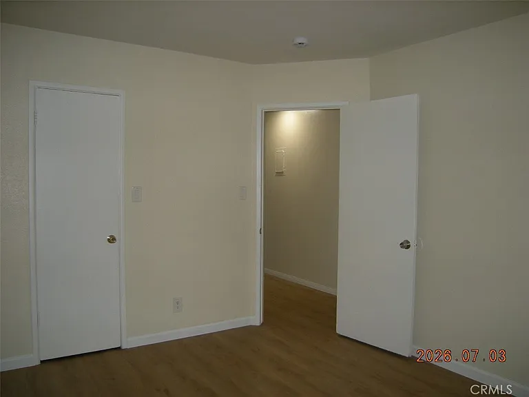 1260 Superior Ave #C — Photo 11