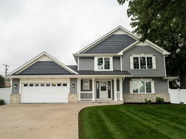 165 E Golden LANE, Oak Creek, WI 53154