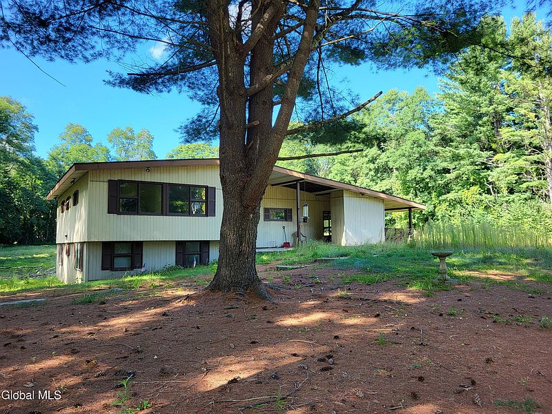 2nd image of 639 Mac Elroy Road
