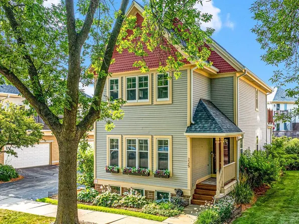 225 East Vine STREET, Milwaukee, WI 53212