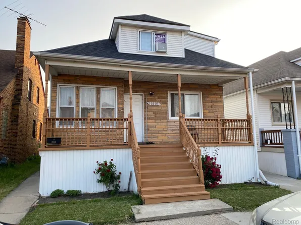 11619 Charest St, Hamtramck, MI 48212