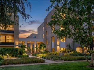 330 W Green St UNIT 206, Pasadena, CA 91105