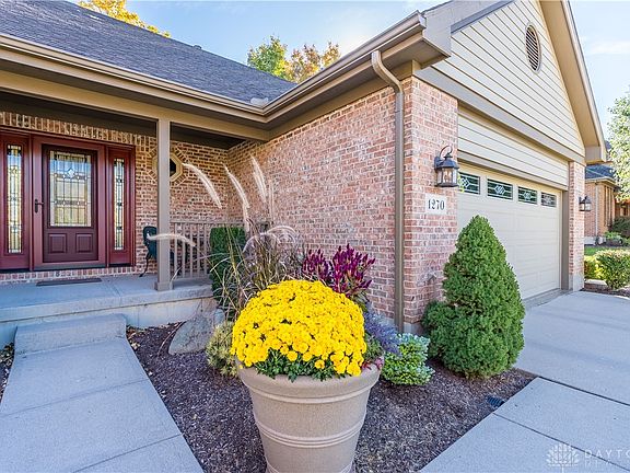 3rd image of 1270 Leaf Tree Ln