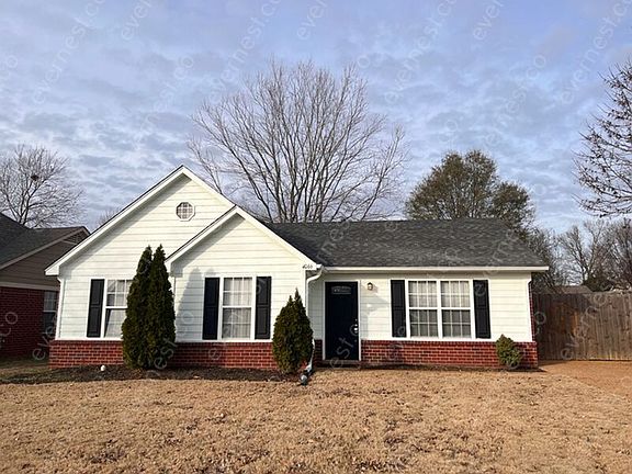 3rd image of 4066 Shadow Glen Dr