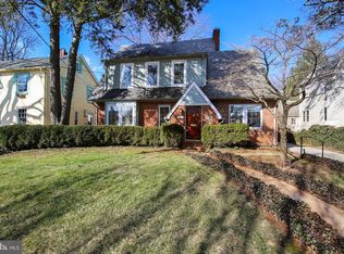 4621 Hunt Ave, Chevy Chase, MD 20815