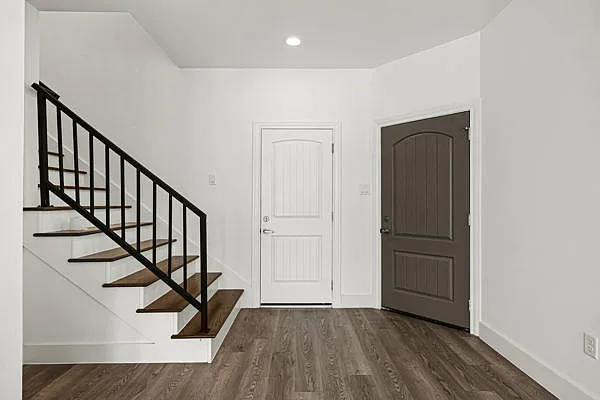 Building Photo - 4512 Noble St