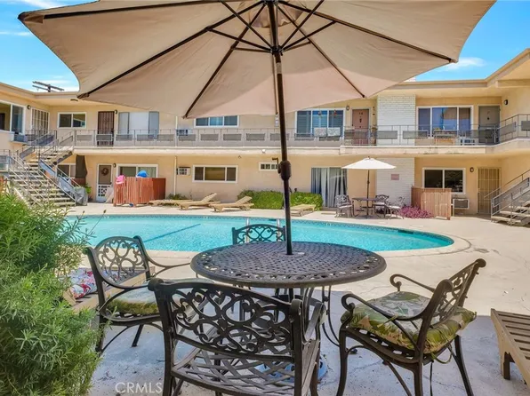 5232 Corteen Pl Unit 10, Valley Village, CA 91607