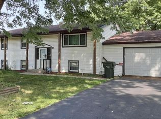 330 Stiles Pkwy, Rockford, IL 61102