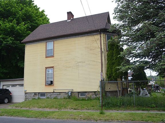 2nd image of 111 N Bellinger St