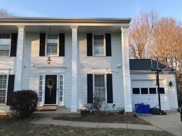 11441 Oak Leaf Dr, Silver Spring, MD 20901