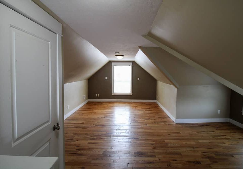 The room with the closet being on the left