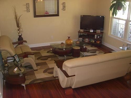 2nd image of 44 Spearmint Cir