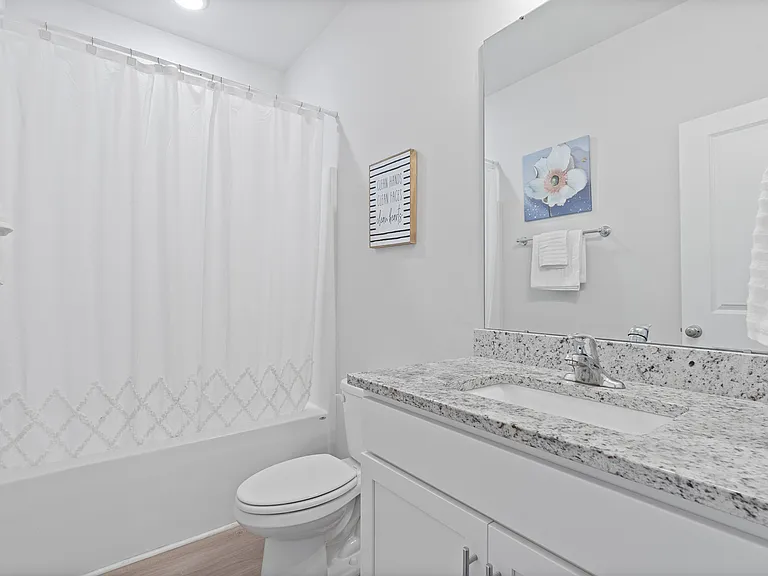 111 Heritage Lakes Blvd — Photo 6