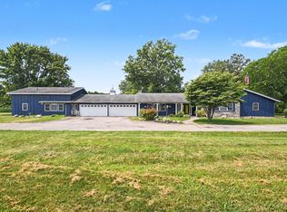 17220 Shively Rd, Bremen, IN 46506