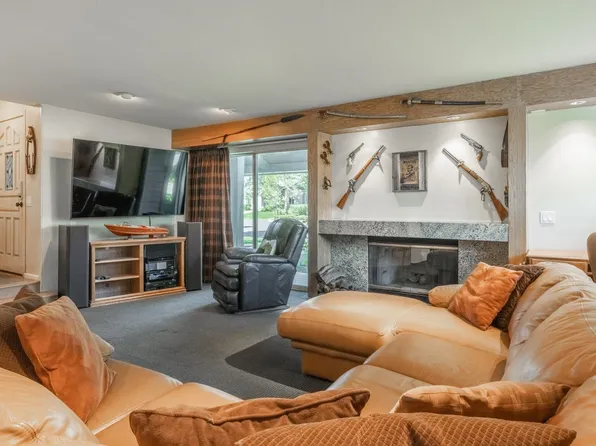 623 Golden Crk #623, Mammoth Lakes, CA 93546